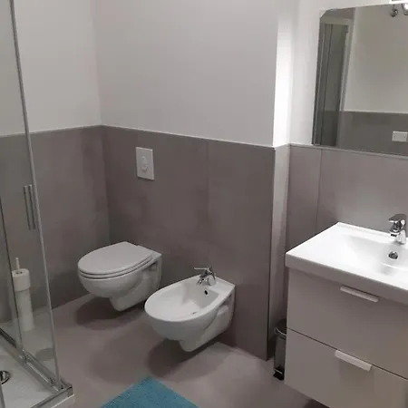 Lina Tatil Evi Rimini